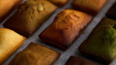 じゅんわりバターが絶品！ファン続出〈ちひろ菓子店〉の極上フィナンシェとは【大阪・東京】【手土産】【焼き菓子】