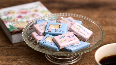 雑誌Hanako・ELLEも注目！今しか出会えない〈ピープルツリー〉の限定チョコレート缶を徹底調査【お取り寄せスイーツ】【ホワイトデー】